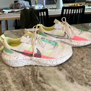 Nike Crater Impact 8.5